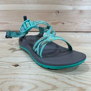 Chaco ZX1 Classic Ecotread Waterproof Sandals 
J180268
Youth Size 3
Green Orange